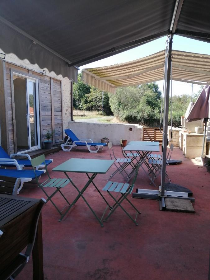 Chambres D'Hotes "La Source" Mareuil-sur-Lay Esterno foto
