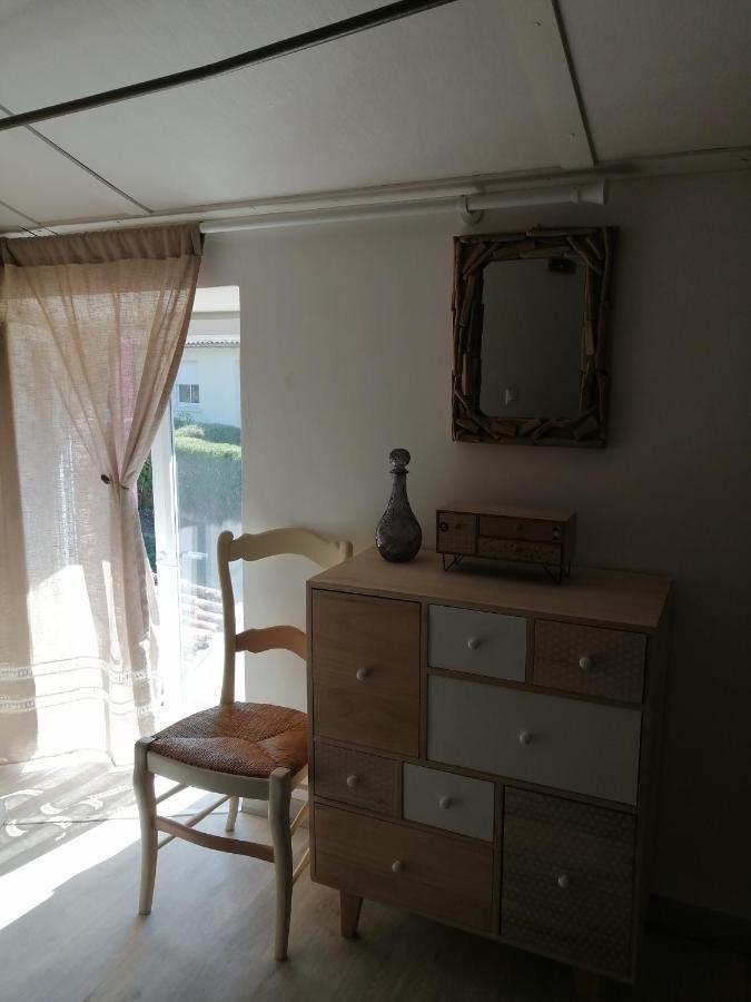 Chambres D'Hotes "La Source" Mareuil-sur-Lay Esterno foto